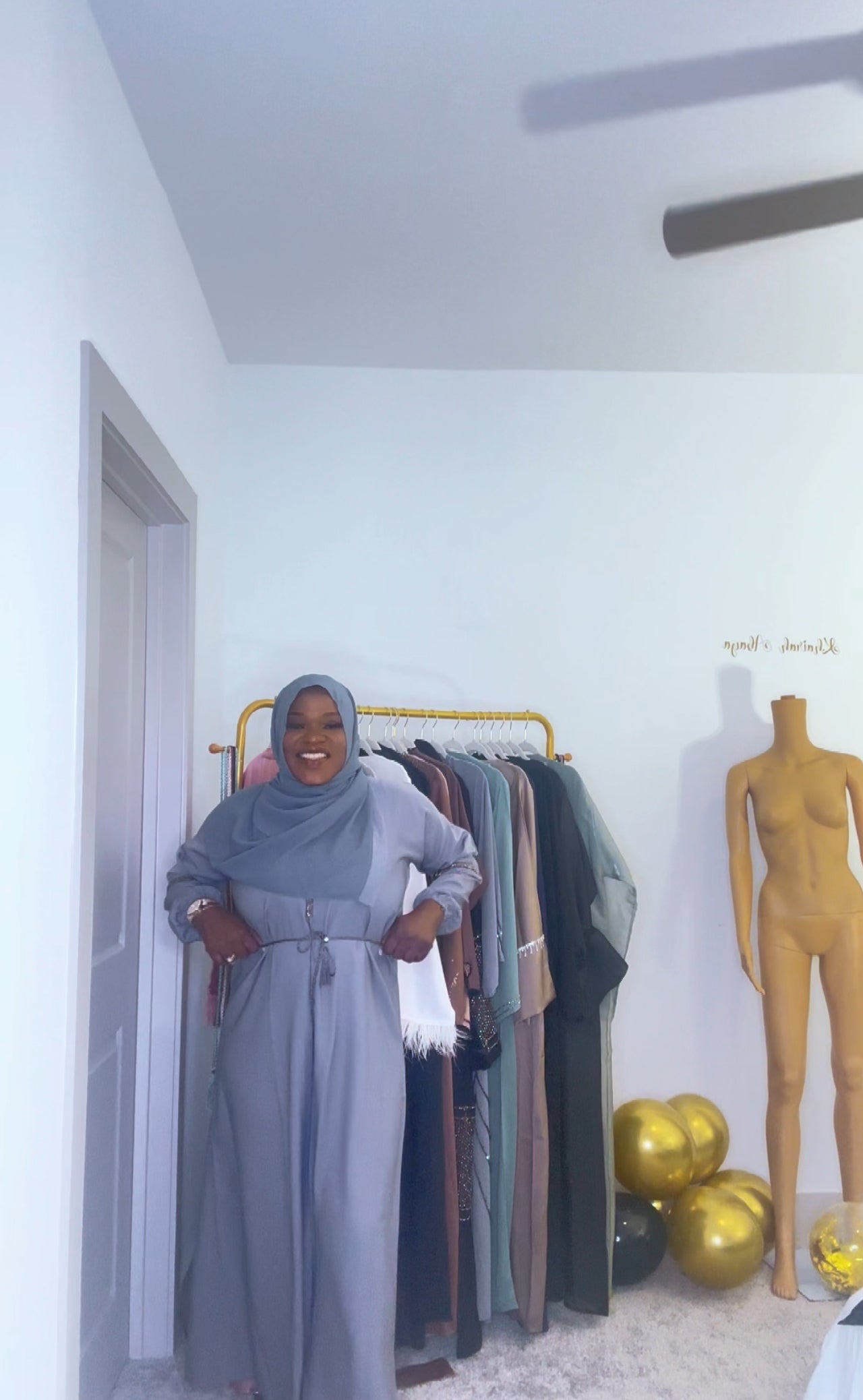Grey puff sleeve with Rhinestone Abaya